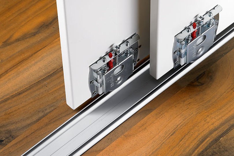 Sliding Door Mechanism - Maruti Ply & Glass